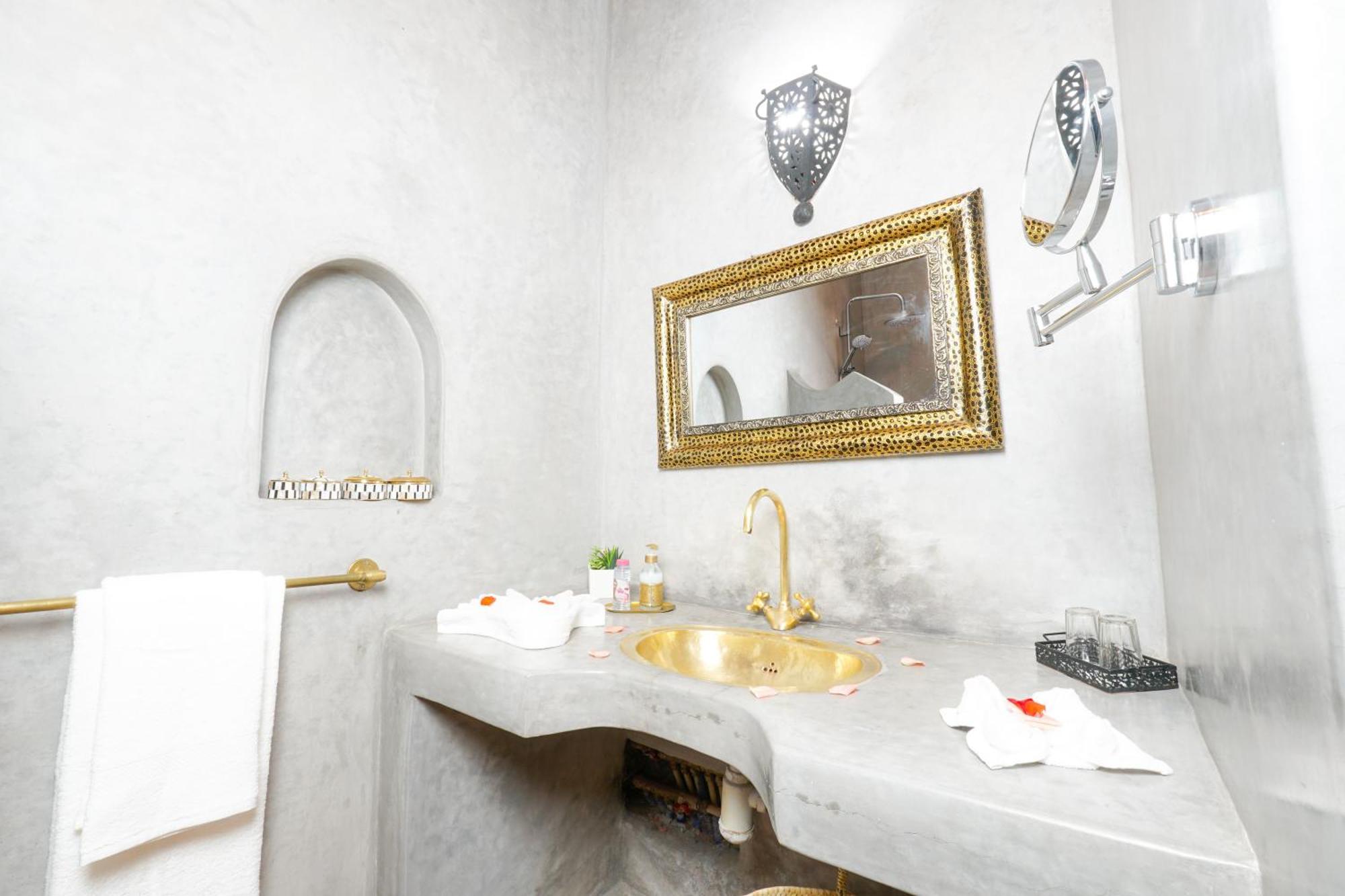 Riad Darna 4 Chambres Avec Piscine Et Petit Dejeuner Marrakesch Exterior foto